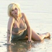 Elisha Cuthbert Photos