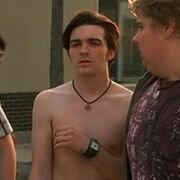 Celebrity cutie Drake Bell stroking his huge cock in hardcore pictures